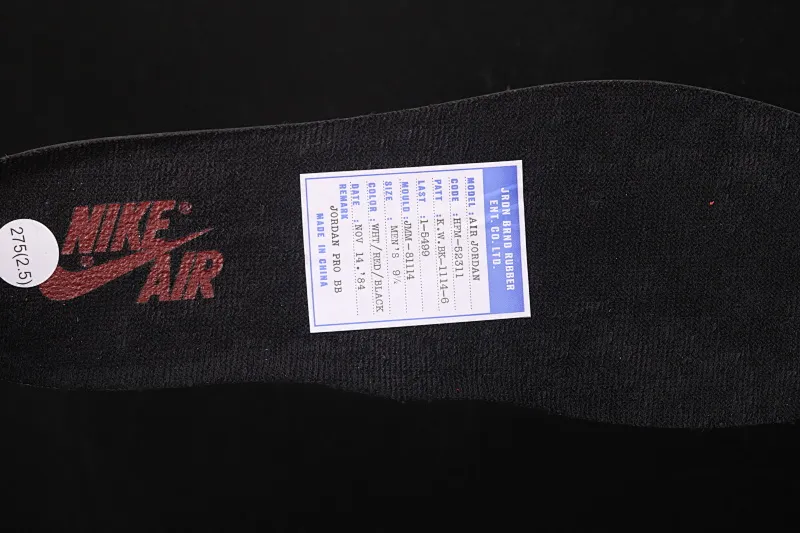 All Categories Air Jordan Jordan Series Basketball Shoes Air Jordan 1 High Pure Original Version Air Jordan 1 Hi 85 AJ1 Joe 1 Reversed Black and Red Forbidden High Basketball Shoes BQ4422-600